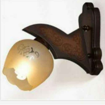چراغ دیواری چوبی 723