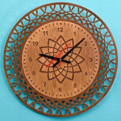 ساعت دیواری چوبی حصیری